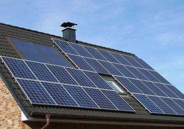 Advantages of having a solar panel at home